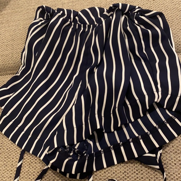 Romper - Picture 3 of 4